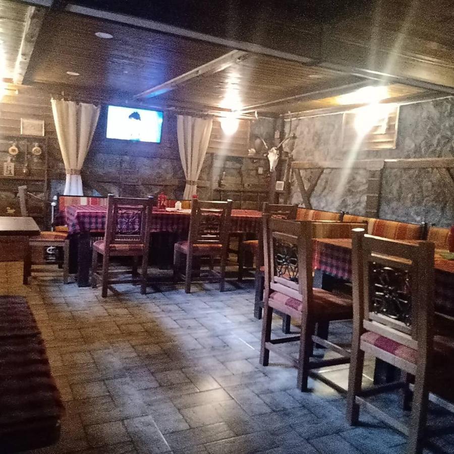 Hotel Кръчмъ При Байката Ribarica Exteriér fotografie