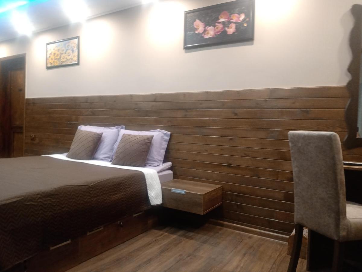 Hotel Кръчмъ При Байката Ribarica Exteriér fotografie
